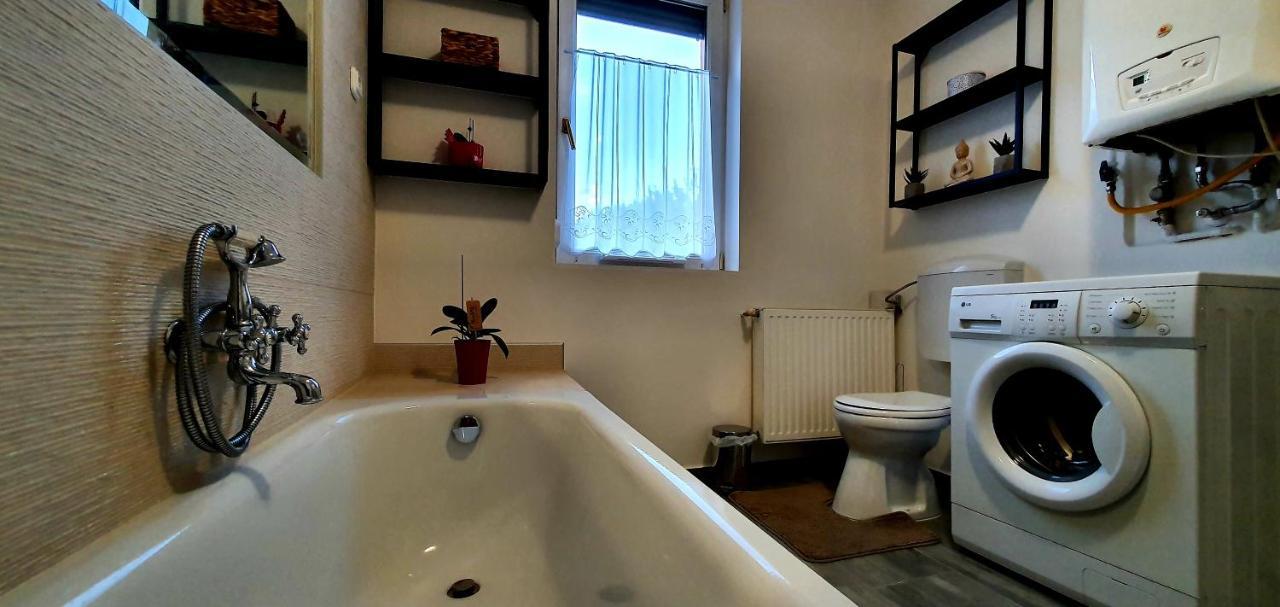 Bazsi Apartman Сиофок Екстериор снимка